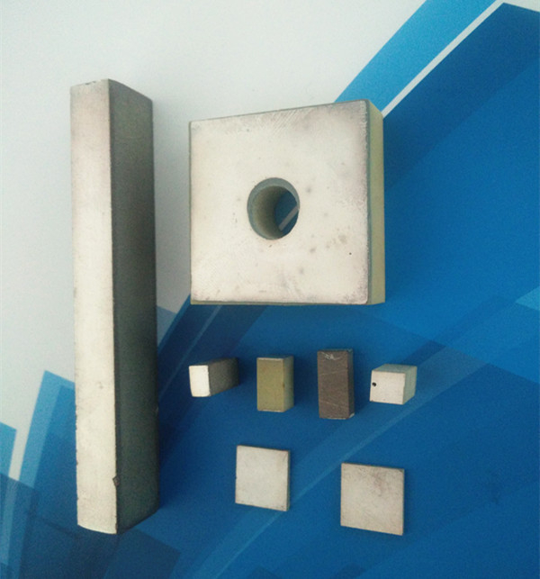 Grande prodotto in ceramica piezoelettrica a forma speciale