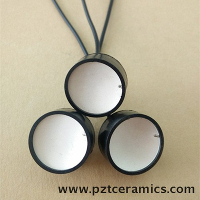 Sensore piezoelettrico focalizzato piezo-ceramico