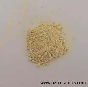 Materiale ceramico piezoelettrico sinterizzato a bassa temperatura